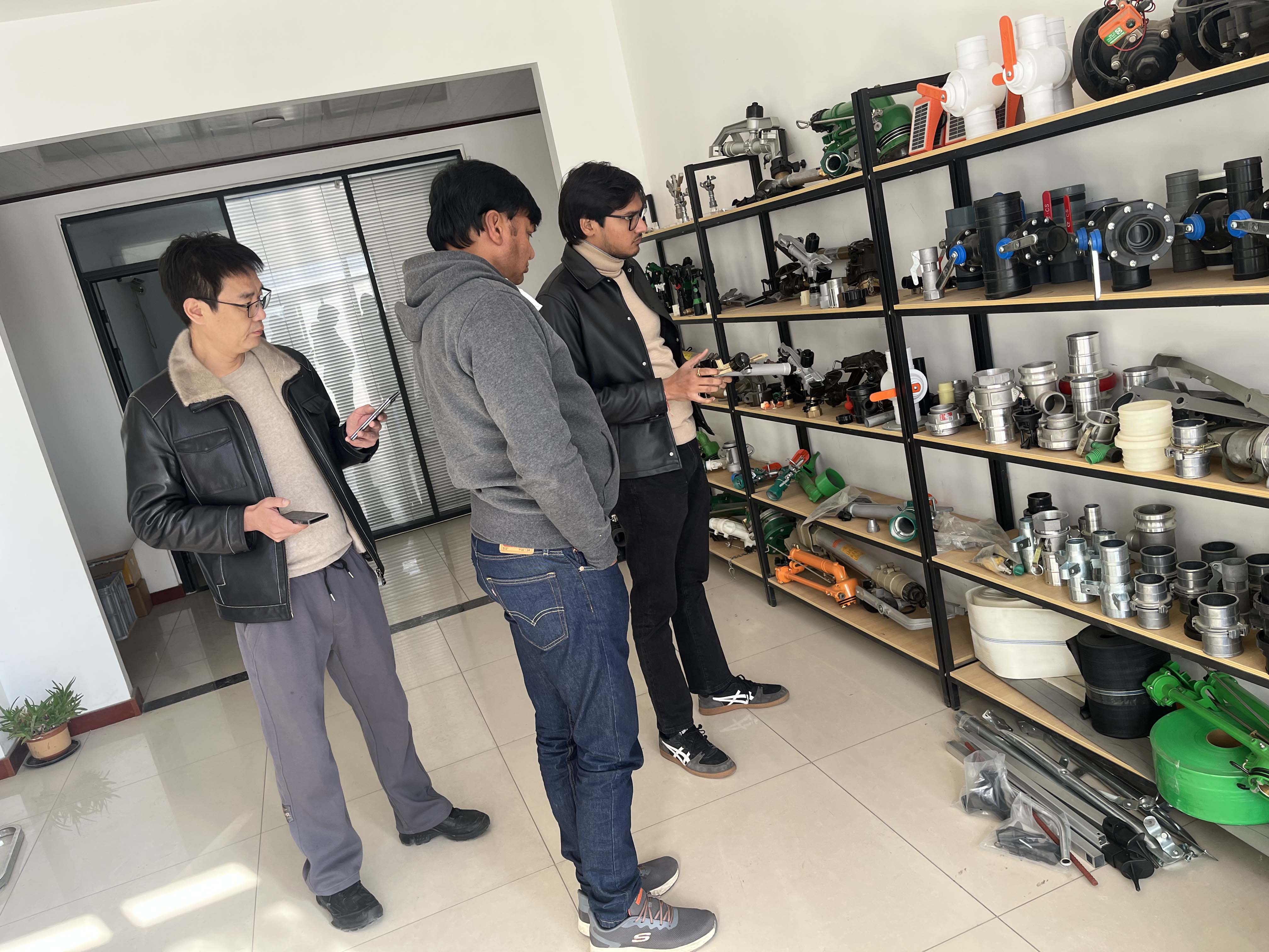 山西NS40 涡轮喷枪获客户青睐 洽谈批量合作